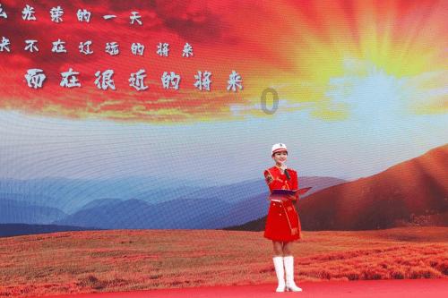 【两会·力量】蒋友财代表:聚焦高端与中端 让贵州非遗实现产业化